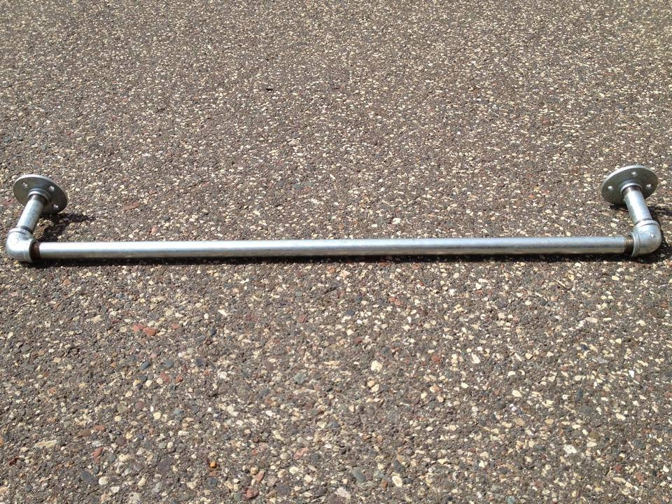 Galvanised steel pull up bar sale